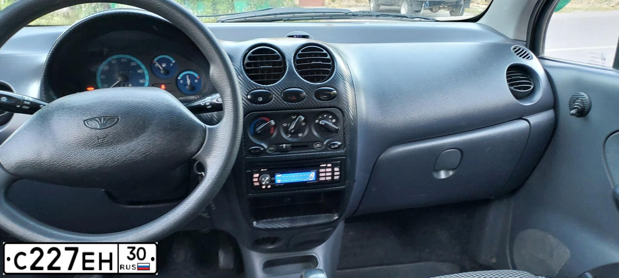 Фото автомобиля DAEWOO MATIZ, 2007 — госномер С227ЕН30. Цвет: ПЕСОЧНЫЙ