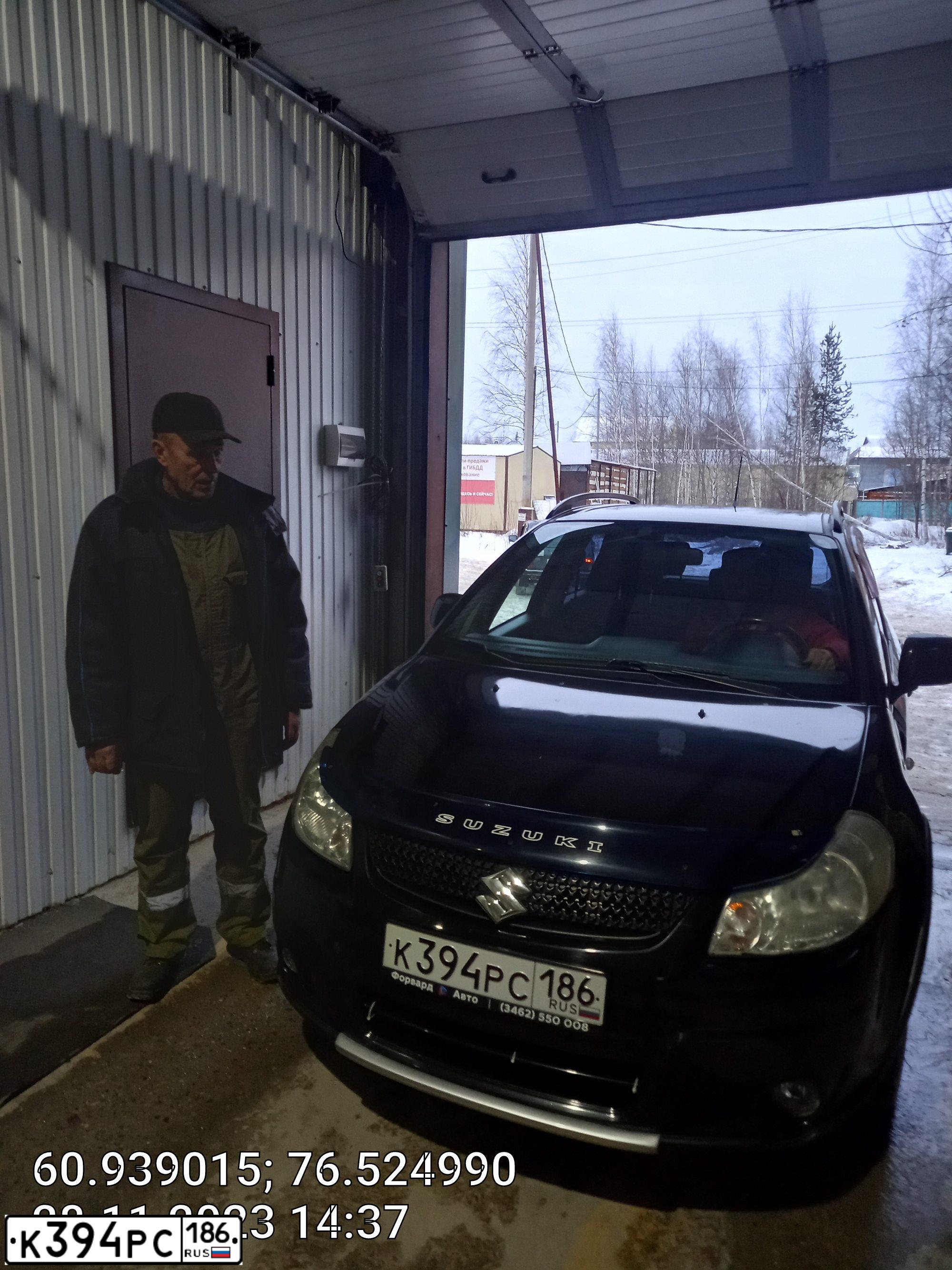 Фото автомобиля SUZUKI SX4, 2010 — госномер Р652КТ186