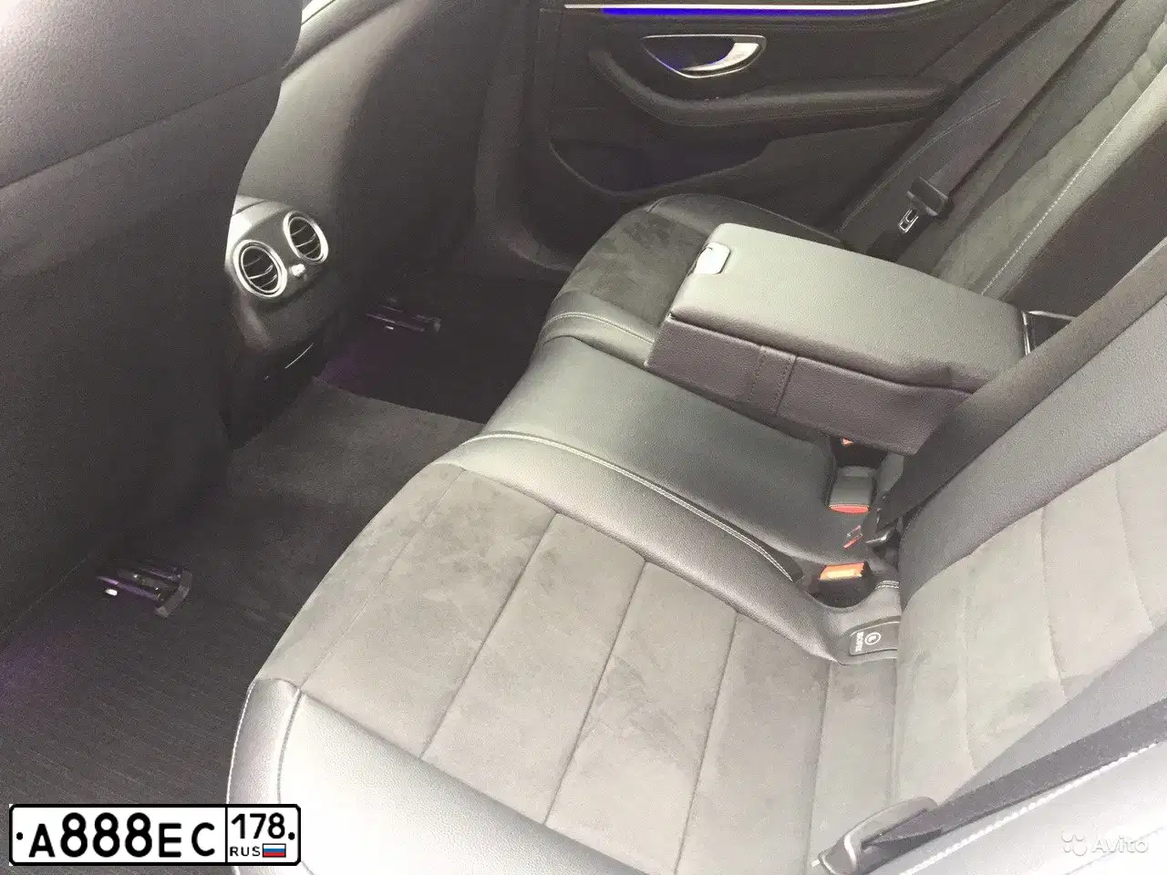 Фото автомобиля BMW X6, 2011 — госномер Х257УМ43. Цвет: ЧЕРНЫЙ