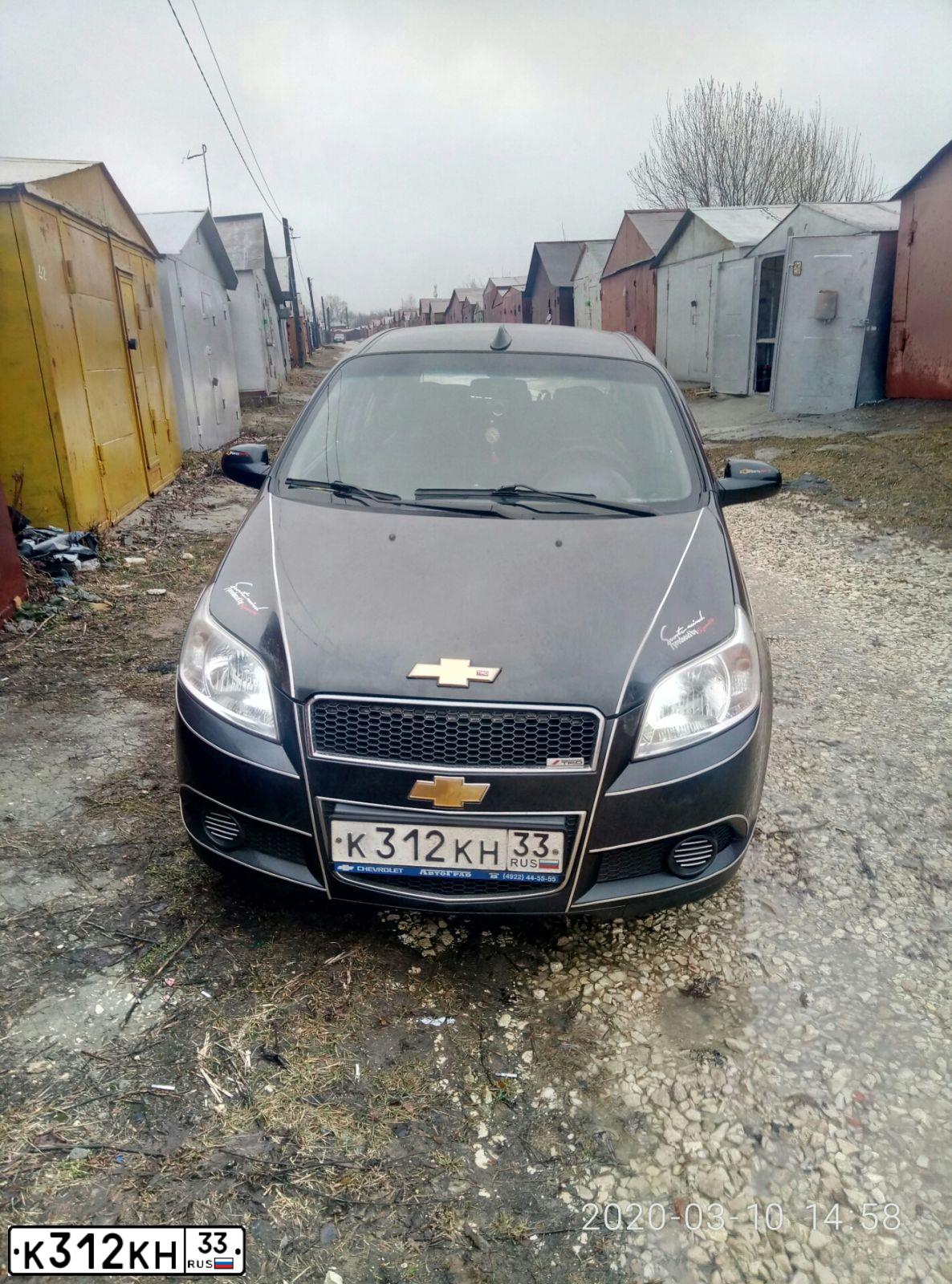Фото автомобиля CHEVROLET AVEO, 2009 — госномер В973УВ33. Цвет: ЧЕРНЫЙ