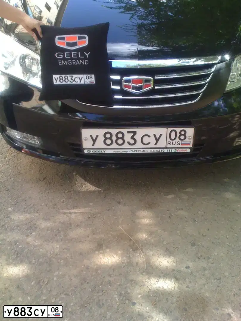 Фото автомобиля GEELY EMGRAND, 2012 — госномер У883СУ08. Цвет: ЧЕРНЫЙ
