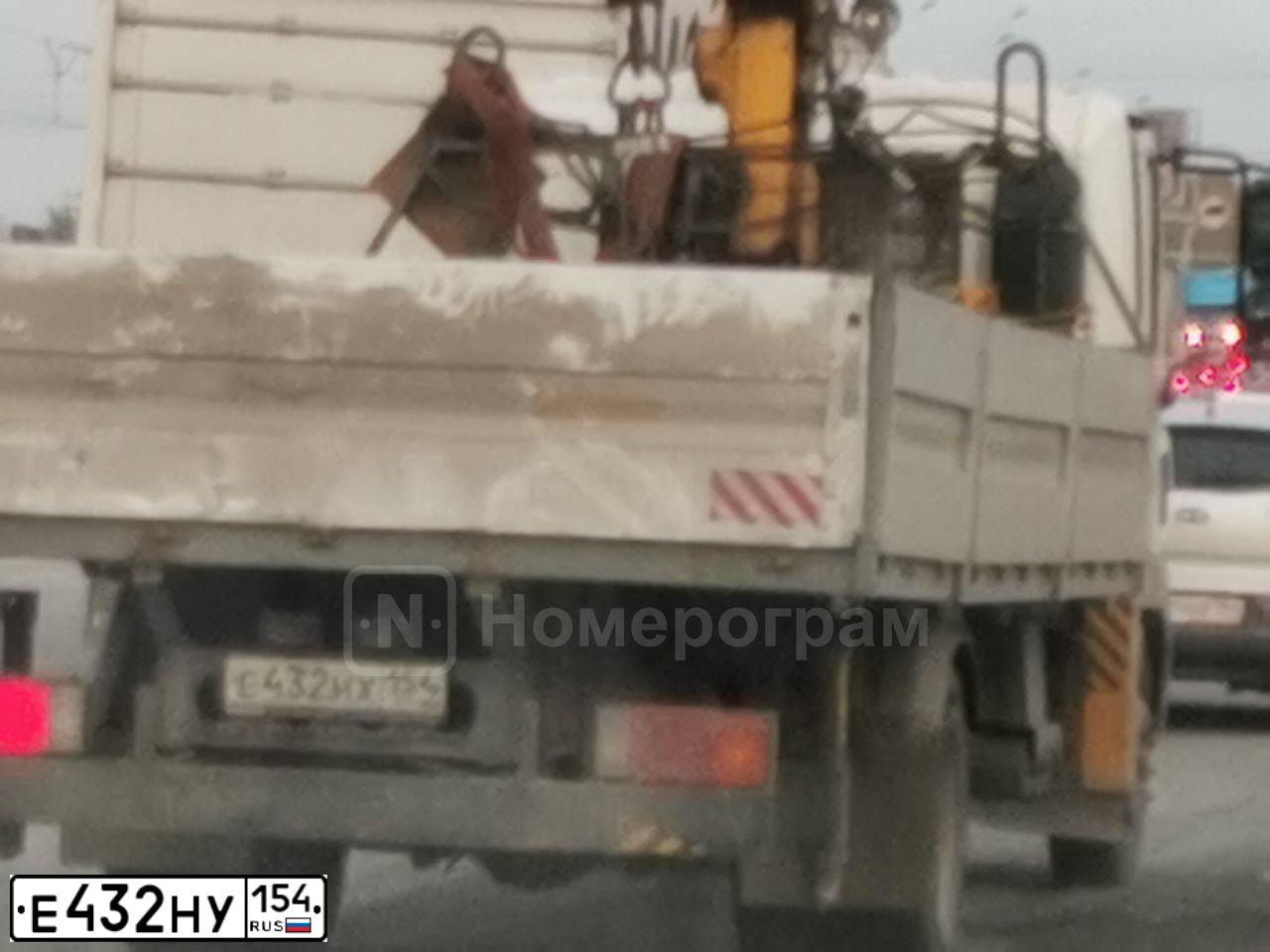 Фото автомобиля TOYOTA RAV4, 2005 — госномер К193ЕХ550. Цвет: СВЕТЛО - ЗЕЛЕНЫЙ