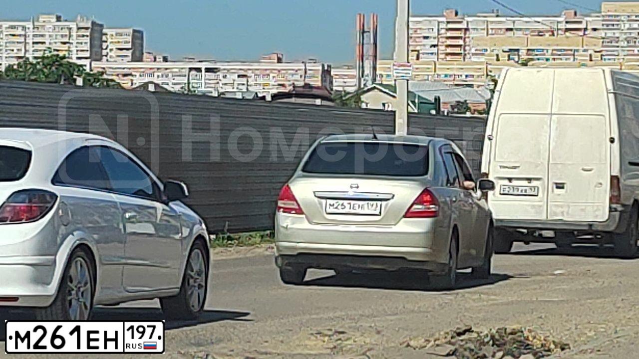 Фото автомобиля KIA PICANTO / MORNING, 2010 — госномер М261ЕН197. Цвет: КРАСНЫЙ