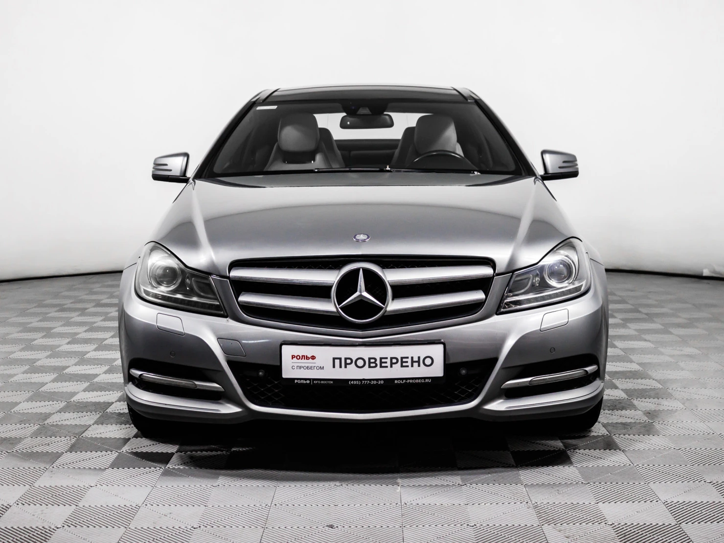 Фото автомобиля MERCEDES C-KLASSE, 2011 — госномер К067АЕ977. Цвет: Серый