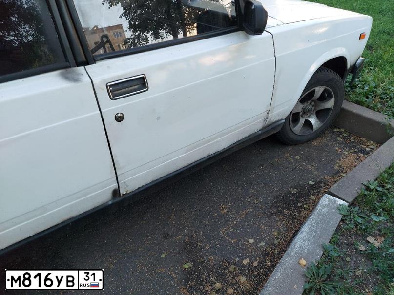 Фото автомобиля LADA 2107 LADA, 2007 — госномер О227ХС46. Цвет: ЯРКО-БЕЛЫЙ
