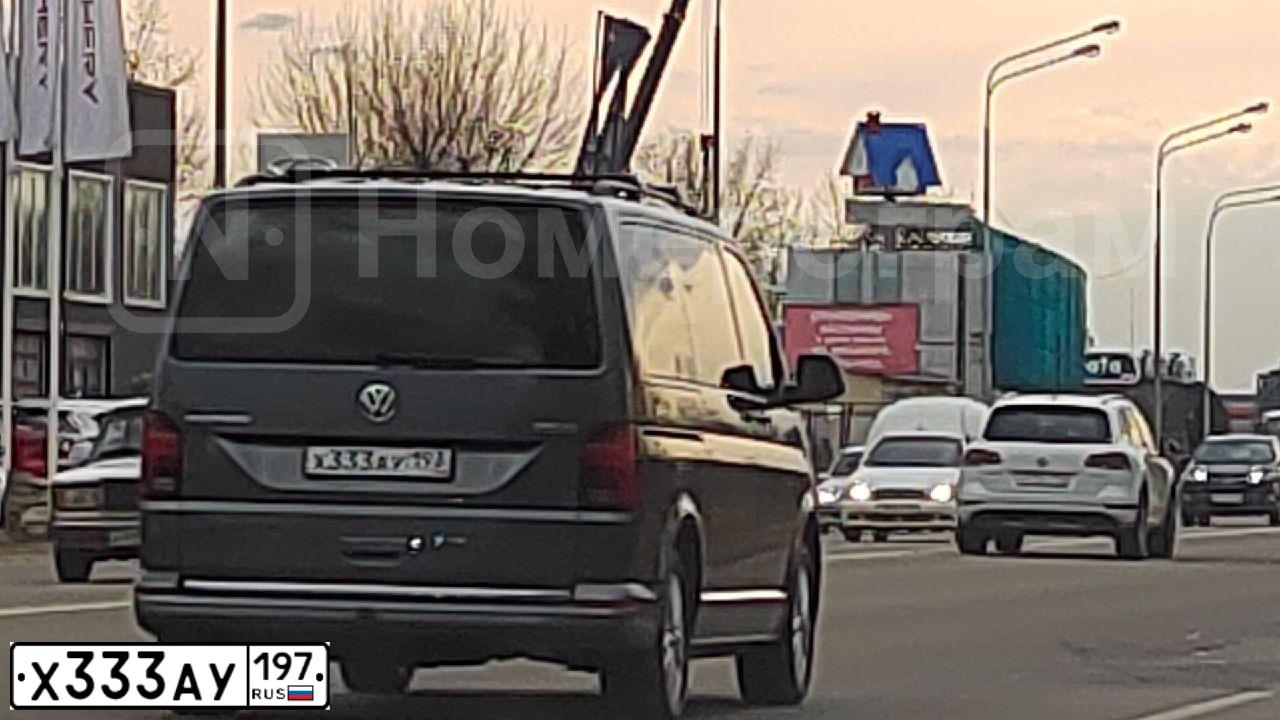 Фото автомобиля BMW SERIE 6, 2005 — госномер М587АК77. Цвет: ЧЕРНЫЙ