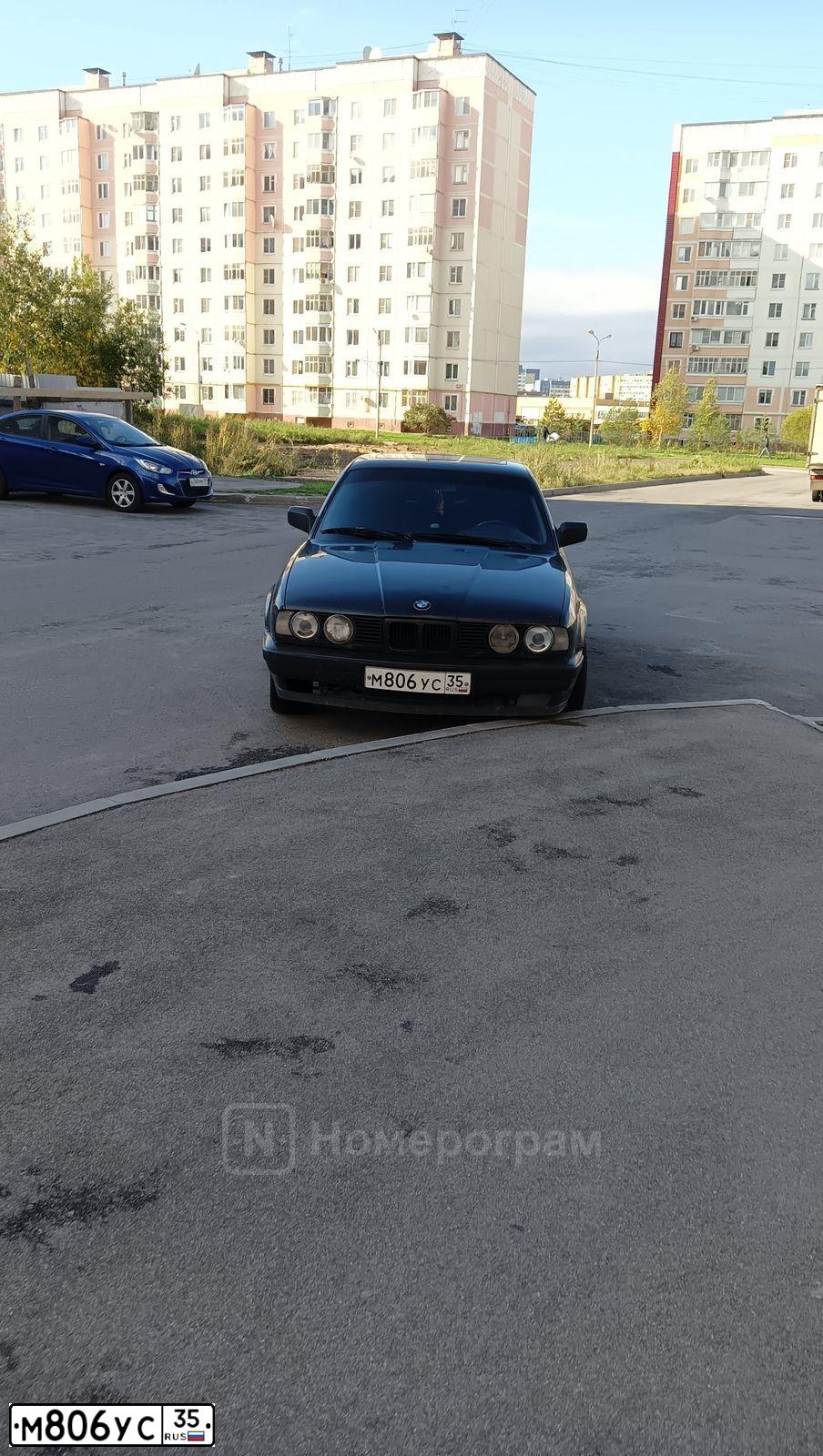 Фото автомобиля BMW 520, 1991 — госномер М178СХ35