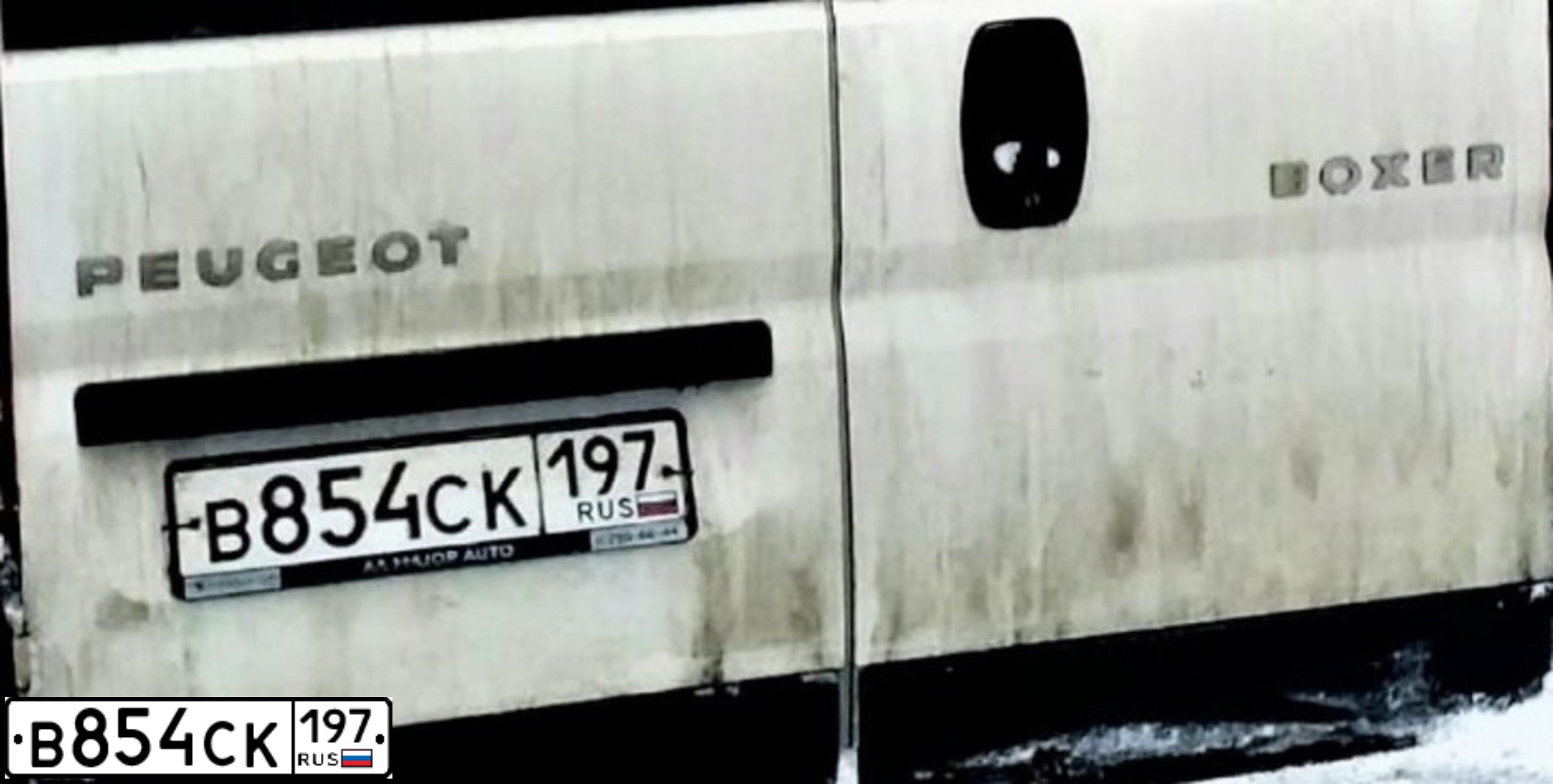 Фото автомобиля PEUGEOT BOXER, 2011 — госномер В854СК197. Цвет: БЕЛЫЙ