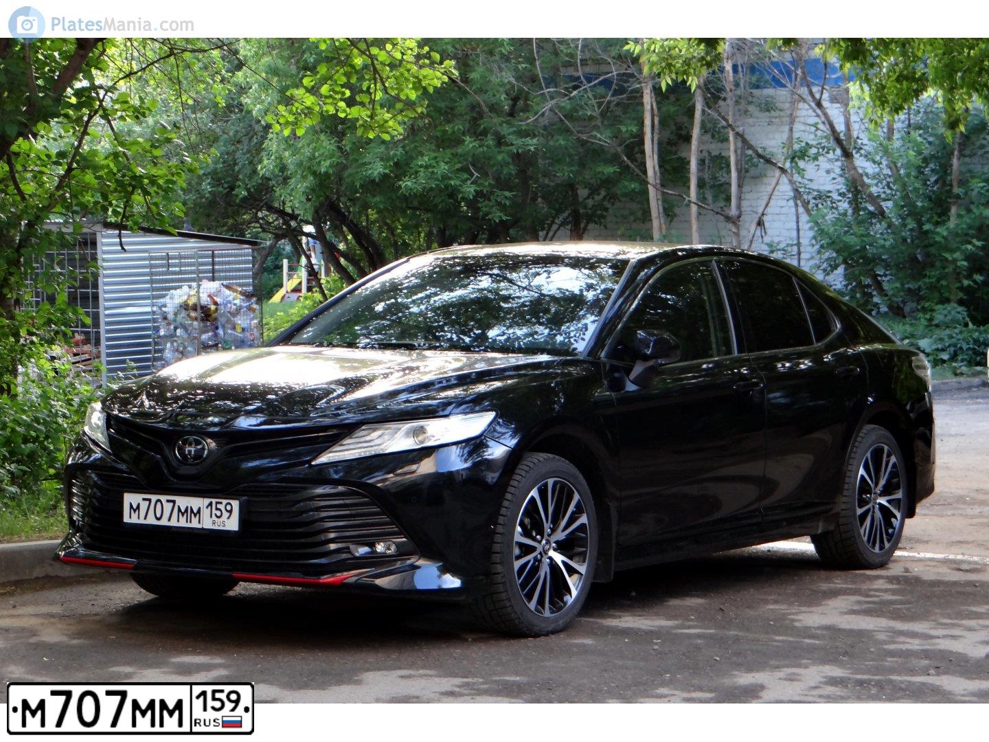 Фото автомобиля VOLKSWAGEN JETTA, 2014 — госномер К703ЕА774. Цвет: Серебристый