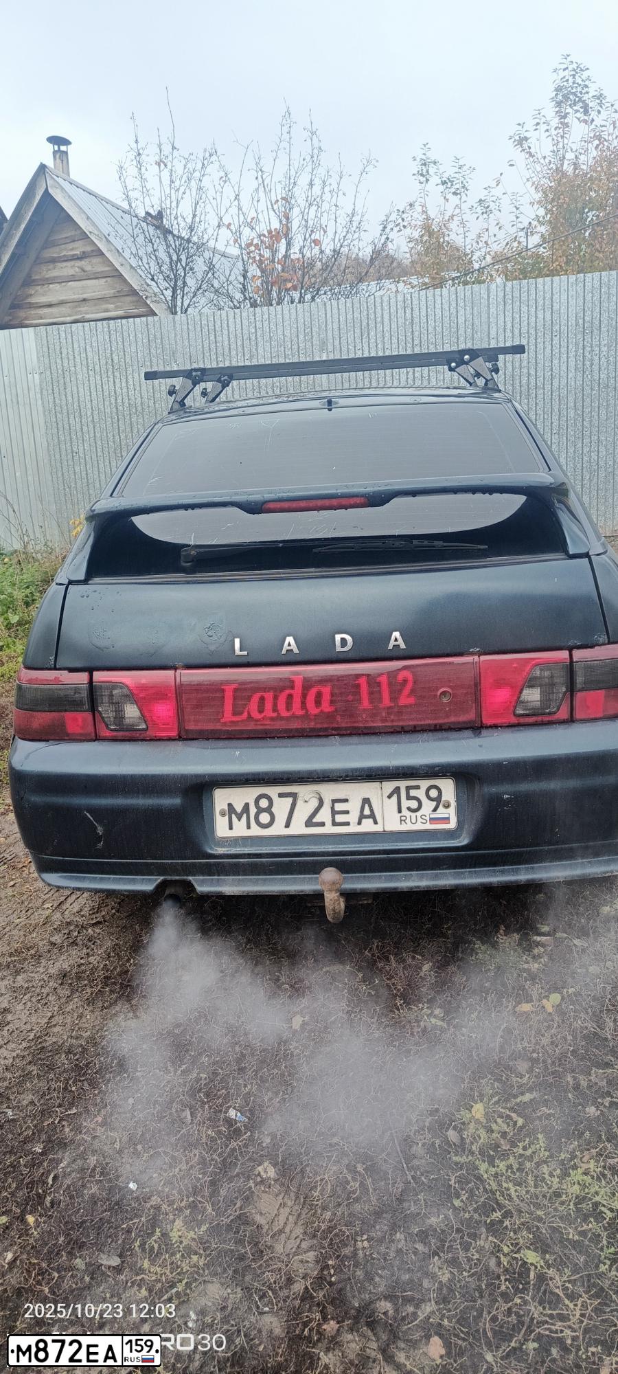 Фото автомобиля LADA 2112, 2006 — госномер М872ЕА159. Цвет: Темно-зеленый