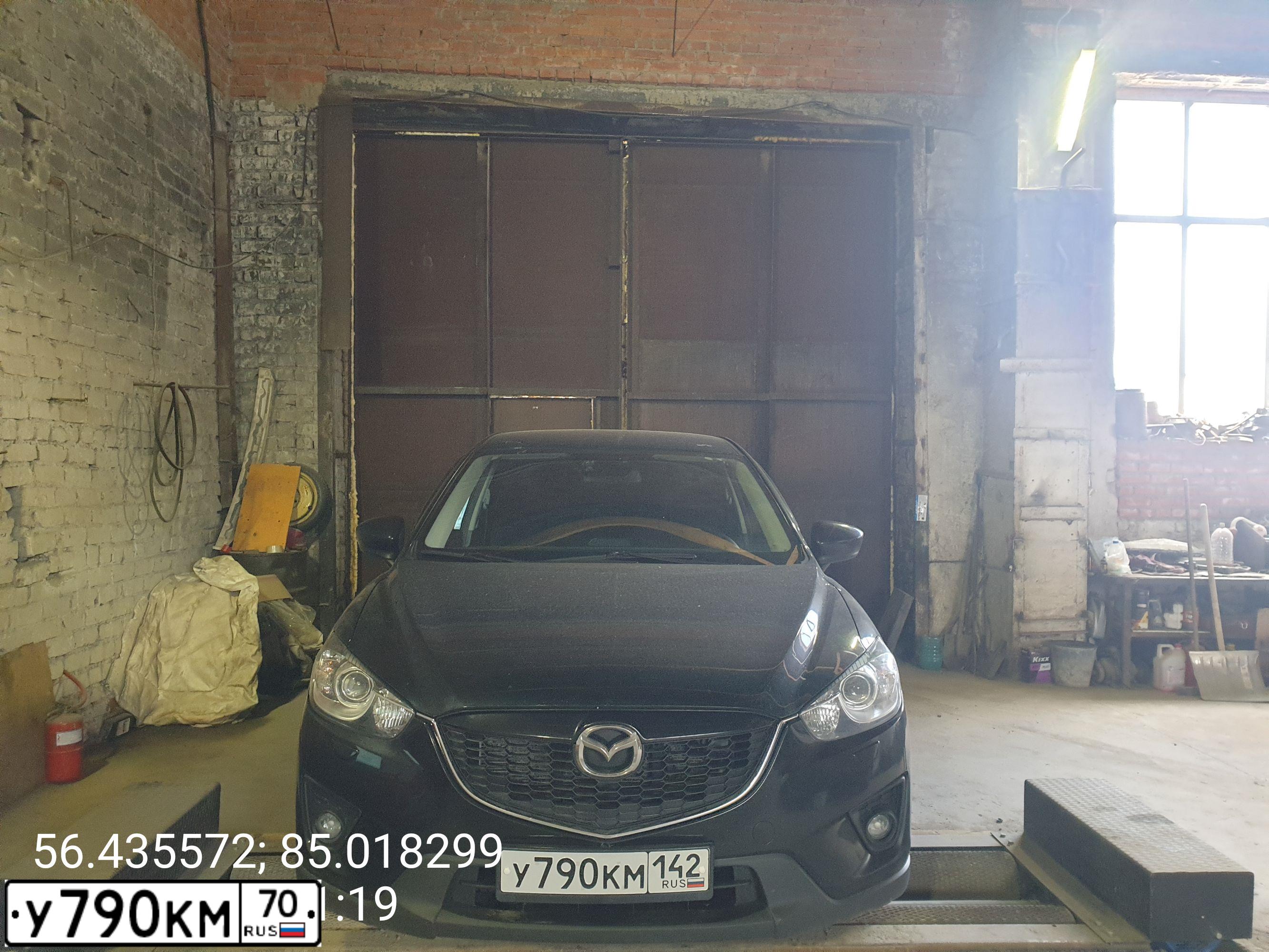 Фото автомобиля MAZDA CX-5, 2013 — госномер Н197КМ70. Цвет: ЧЕРНЫЙ