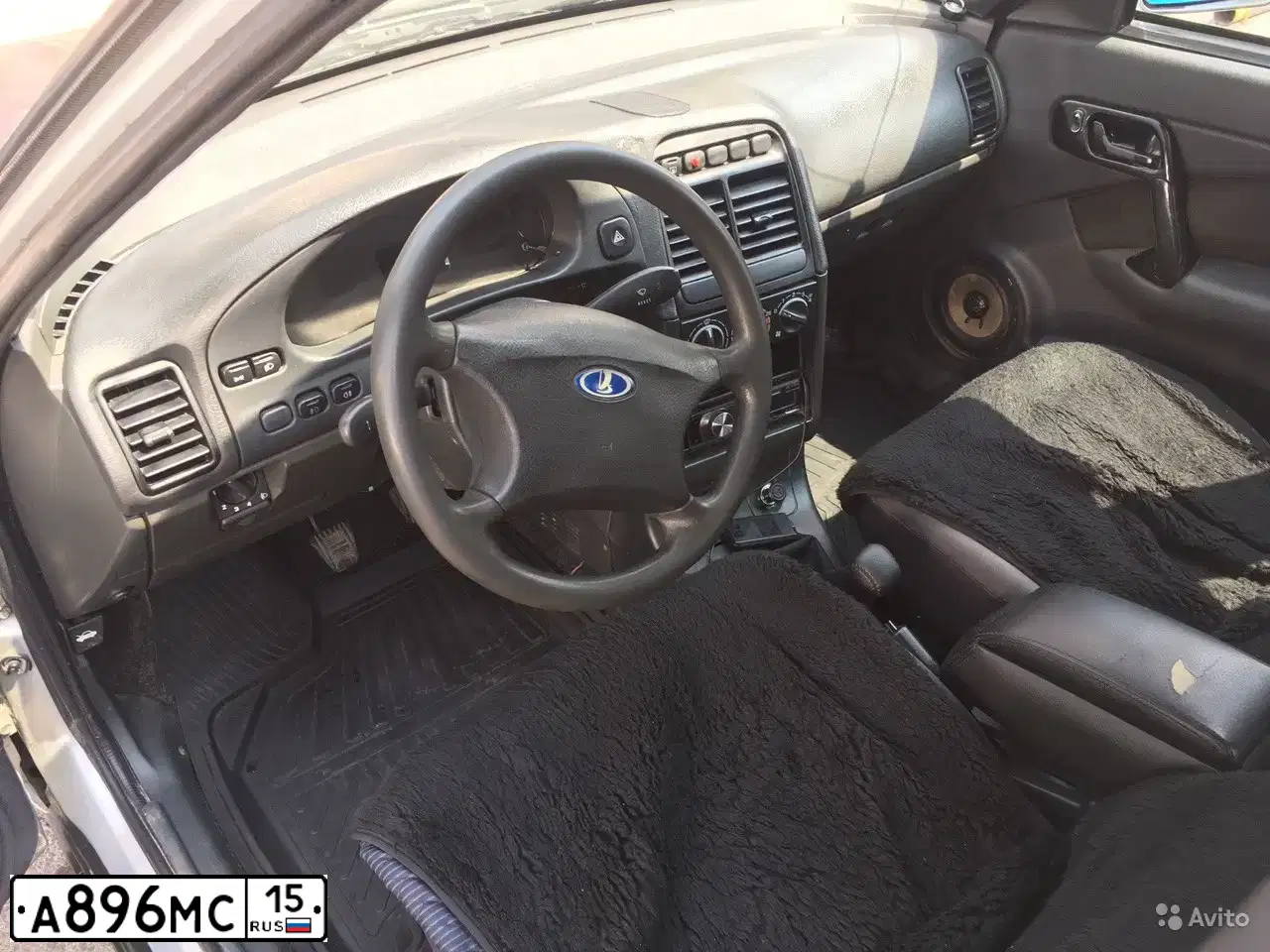 Фото автомобиля LADA 2112 LADA, 2006 — госномер Н307СХ15. Цвет: СВЕТЛО СЕРЕБ.МЕТАЛЛ.