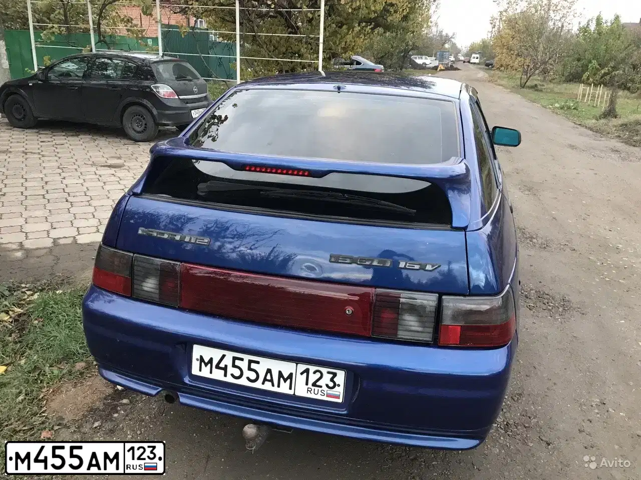Фото автомобиля LADA 2112, 2004 — госномер Р012ХС150. Цвет: СИНИЙ ЯРКИЙ