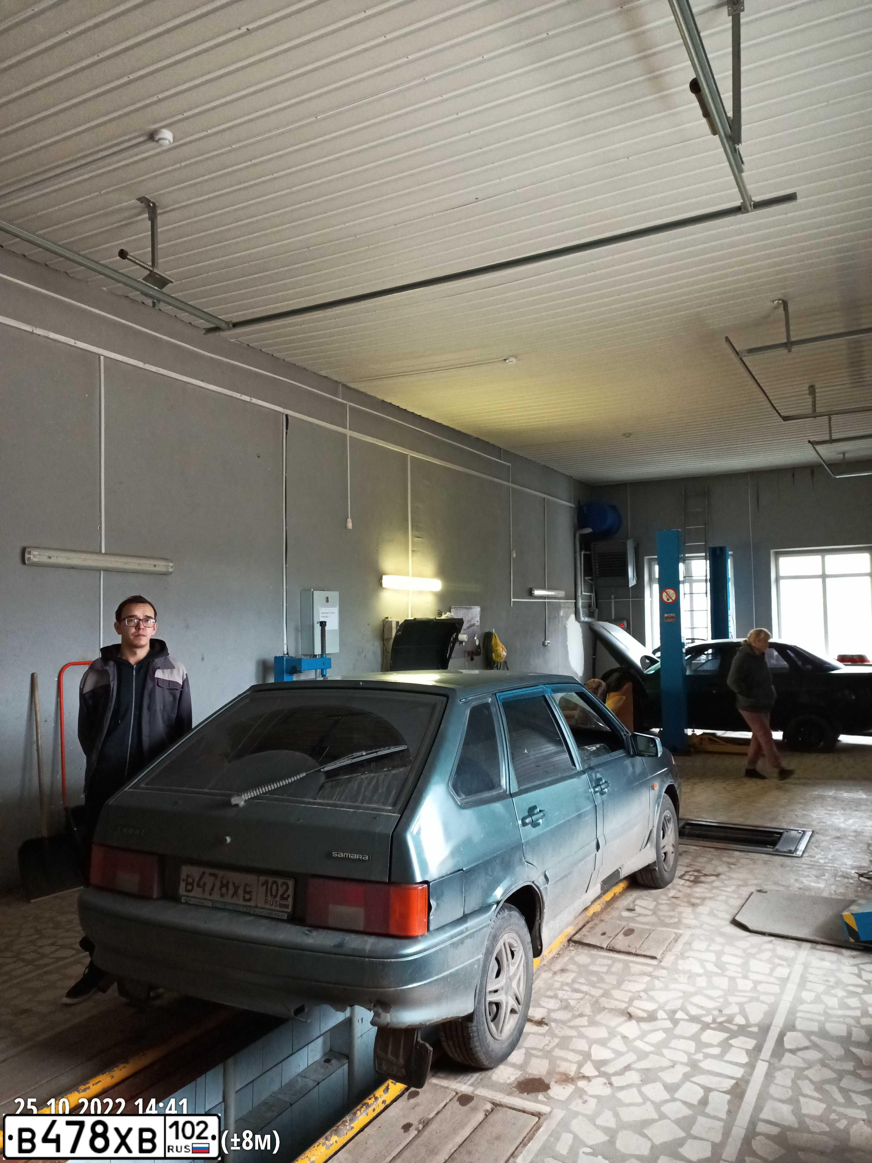 Фото автомобиля LADA 2114 SAMARA, 2010 — госномер В478ХВ102. Цвет: СЕРО-СИНЕ-ЗЕЛЕНЫЙ