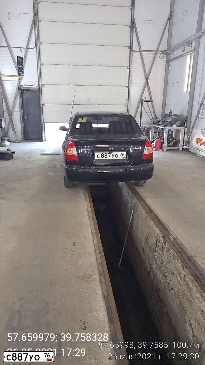 Фото автомобиля TAGAZ ACCENT, 2004 — госномер Р684ВХ76. Цвет: ЧЕРНЫЙ