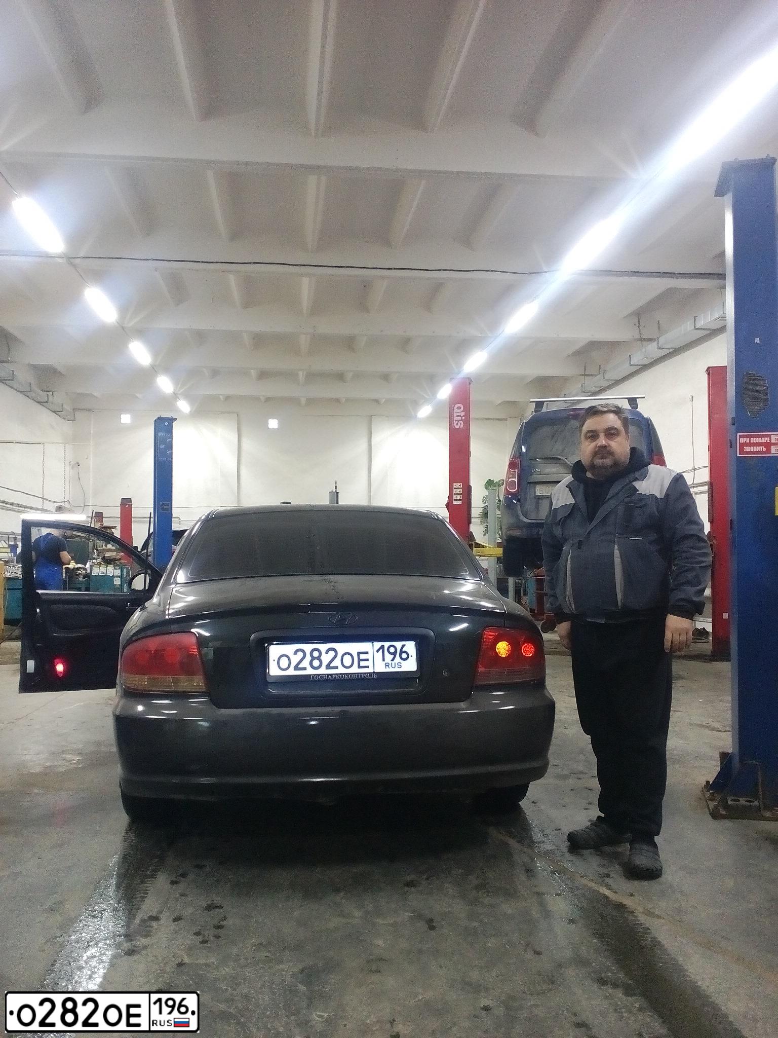 Фото автомобиля TAGAZ SONATA, 2004 — госномер В077ХУ102. Цвет: ЧЕРНЫЙ