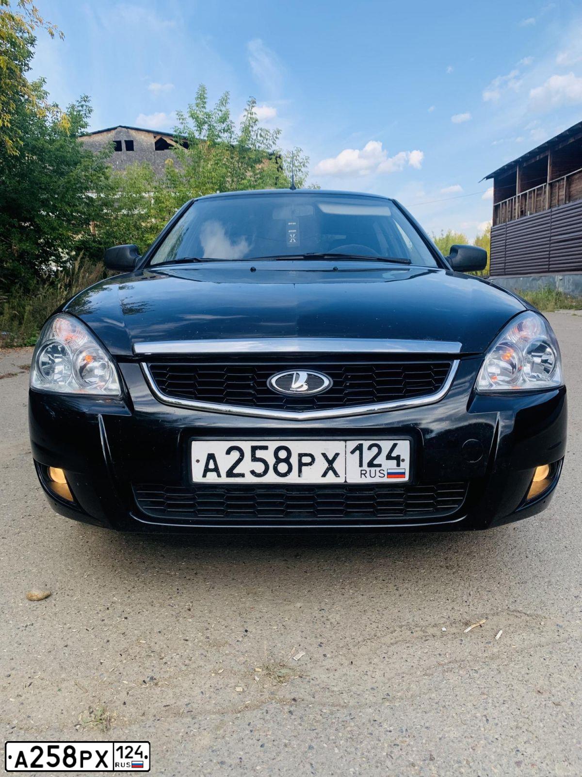 Фото автомобиля LADA PRIORA, 2012 — госномер Н962ТУ124. Цвет: СИНЕ-ЧЕРНЫЙ