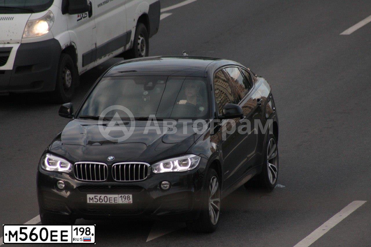 Фото автомобиля BMW X6, 2019 — госномер Е007АХ198. Цвет: ЧЕРНЫЙ