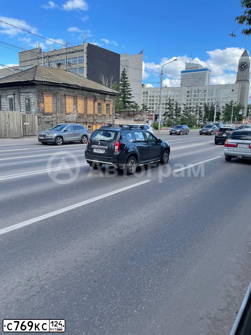 Фото автомобиля RENAULT DUSTER, 2013 — госномер С769КС124. Цвет: ЧЕРНЫЙ