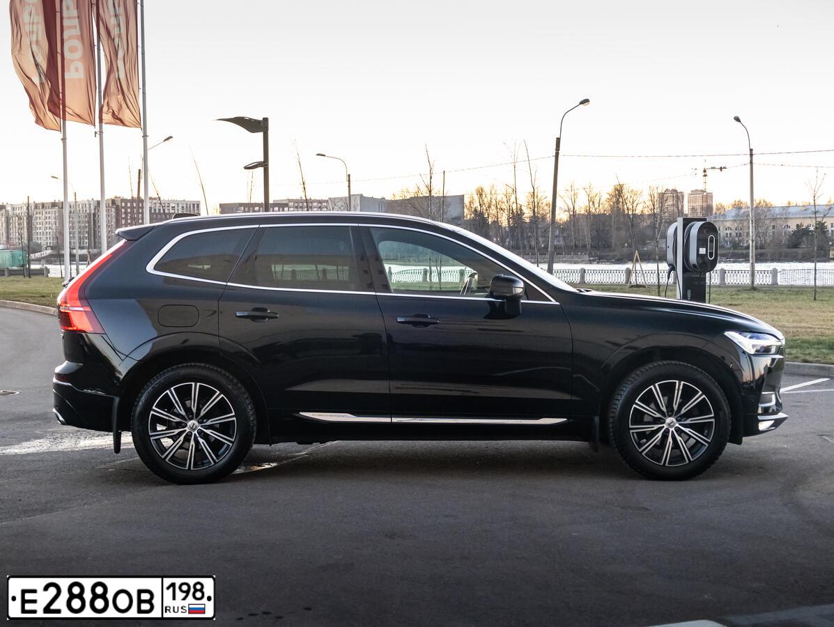Фото автомобиля VOLVO XC60, 2019 — госномер О521ВА323. Цвет: ЧЕРНЫЙ