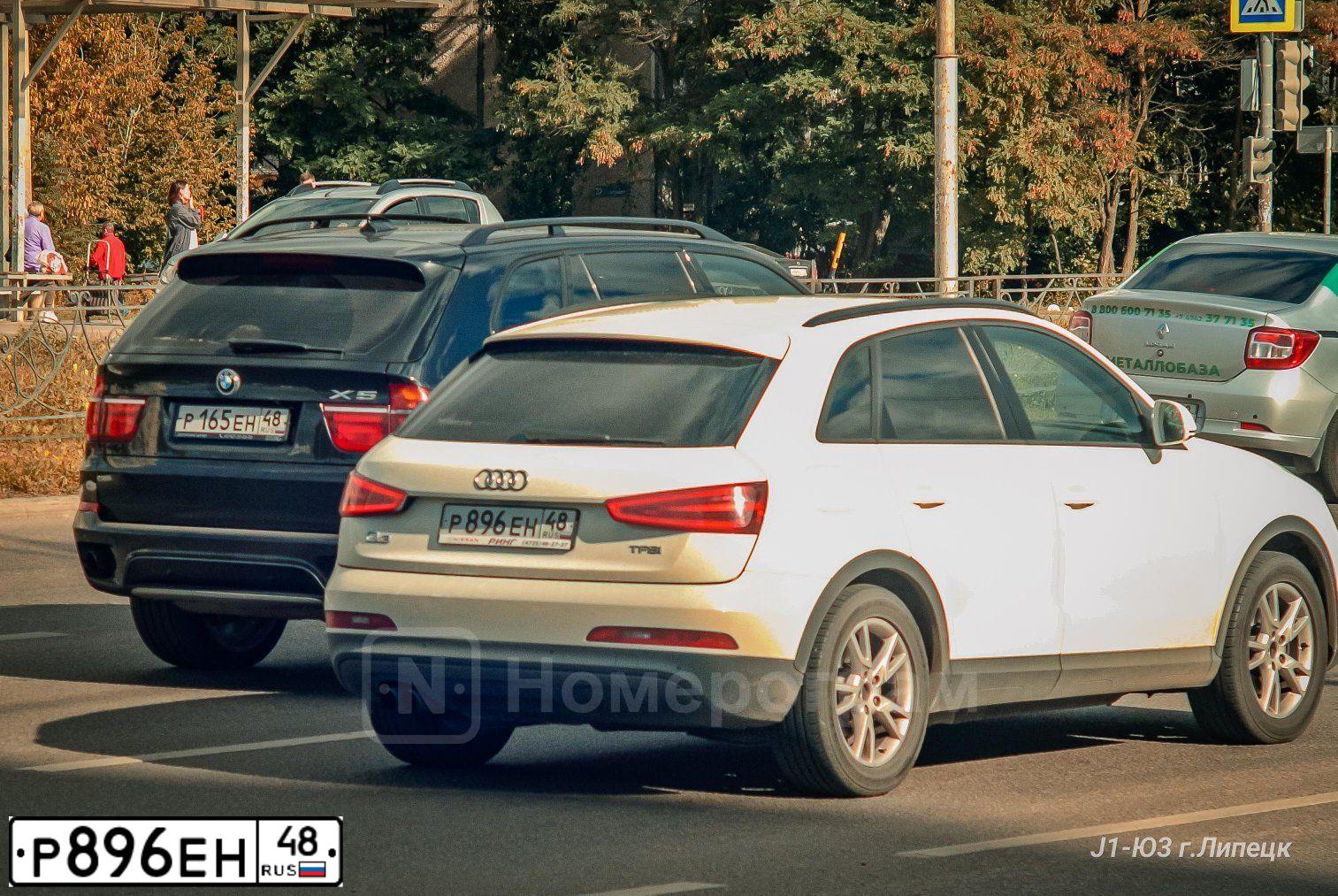 Фото автомобиля AUDI Q3, 2014 — госномер Е646КХ36. Цвет: Белый