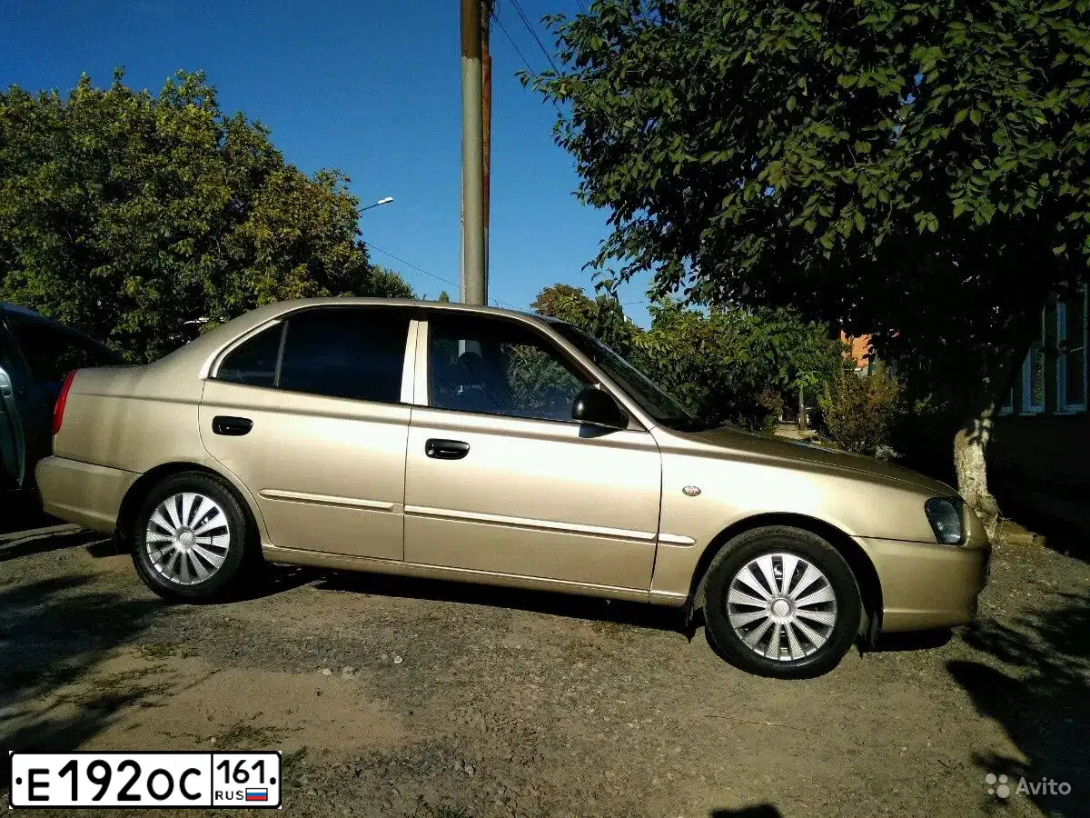 Фото автомобиля TAGAZ ACCENT, 2007 — госномер Е192ОС161. Цвет: БЕЖЕВЫЙ