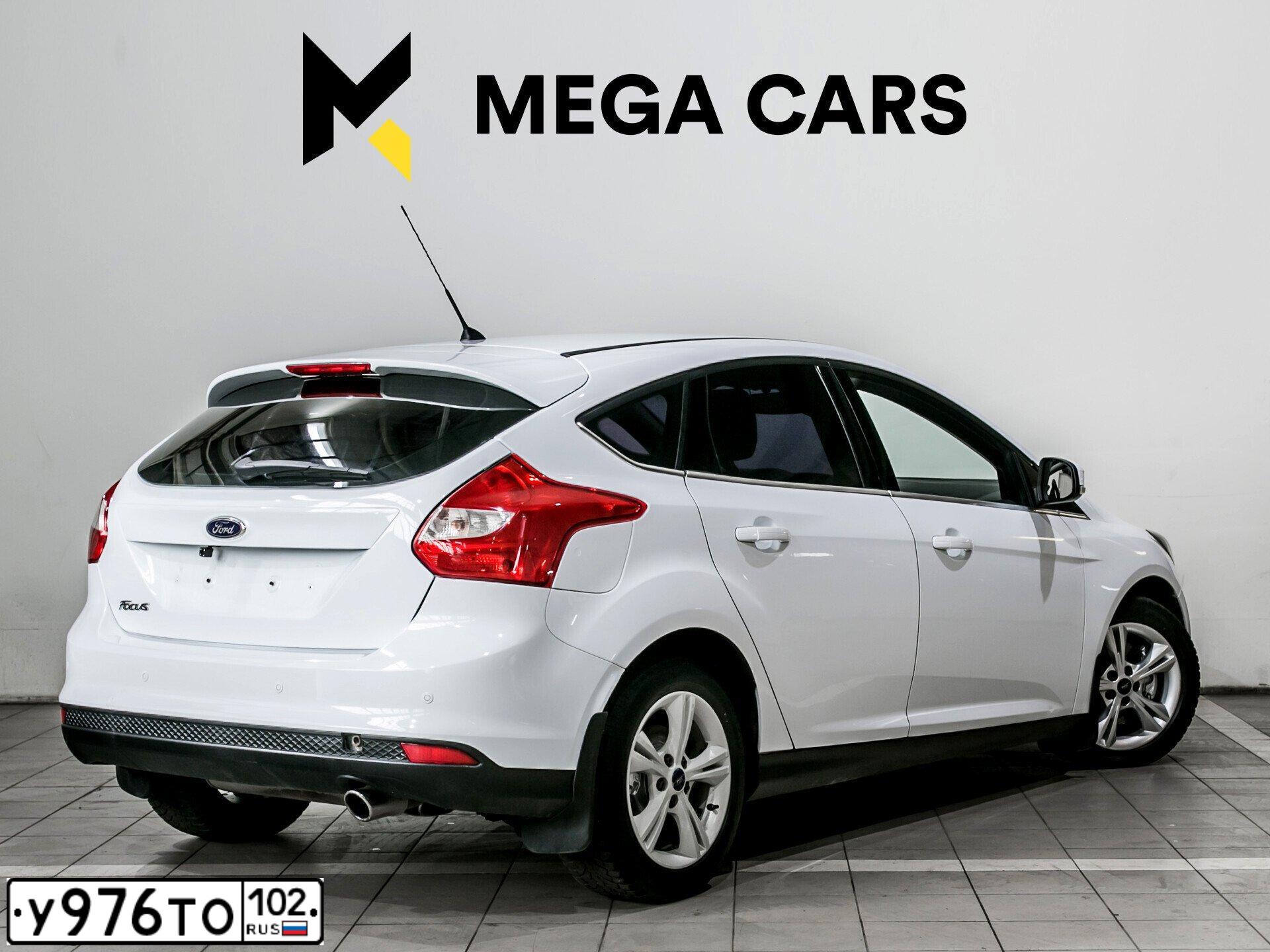 Фото автомобиля FORD FOCUS, 2012 — госномер А858УЕ147. Цвет: Белый