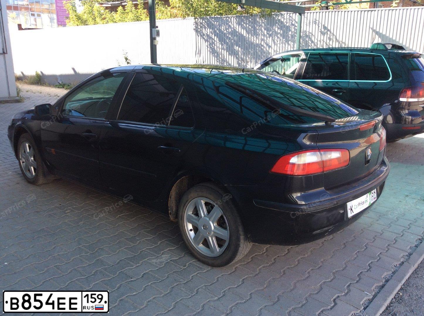Фото автомобиля RENAULT LAGUNA, 2003 — госномер К210ЕС159. Цвет: ЧЕРНЫЙ