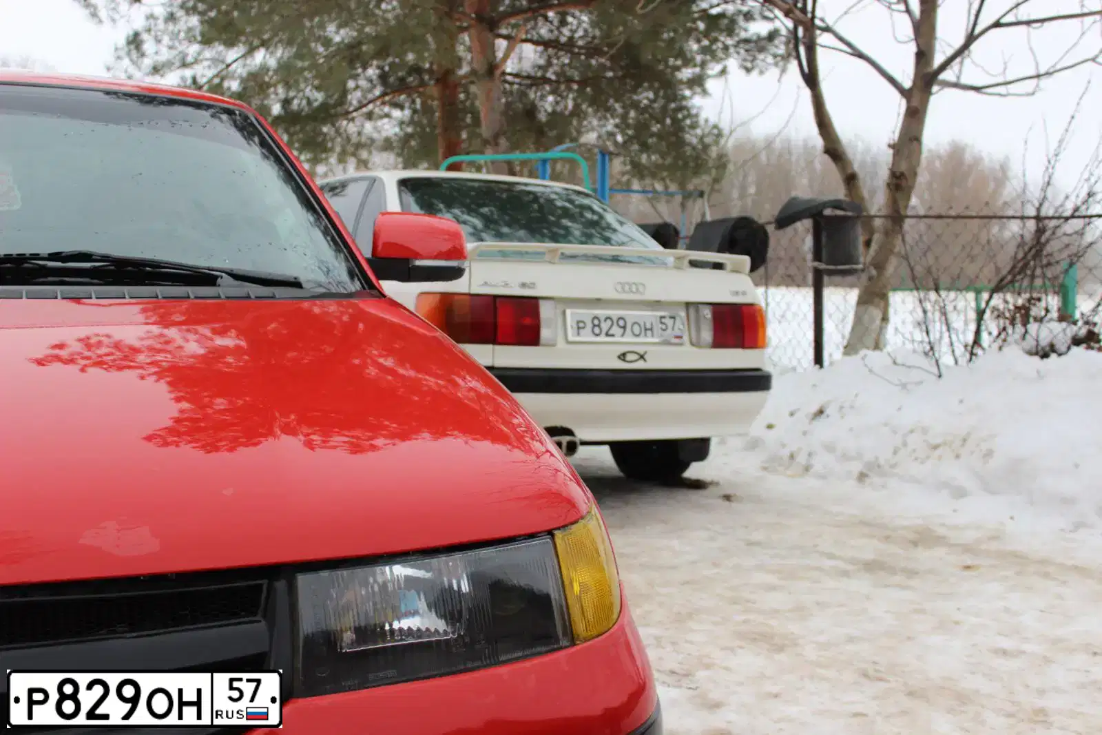Фото автомобиля AUDI 80, 1990 — госномер Р829ОН57. Цвет: БЕЛЫЙ