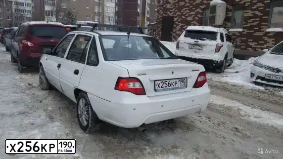 Фото автомобиля DAEWOO NEXIA, 2010 — госномер К300ТМ62. Цвет: Белый