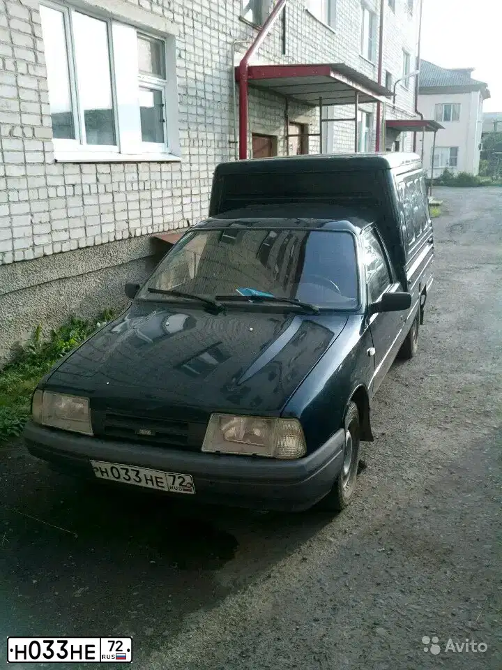 Фото автомобиля IZH 2717, 2003 — госномер Н033НЕ72. Цвет: ТЕМНО-ЗЕЛЕНЫЙ