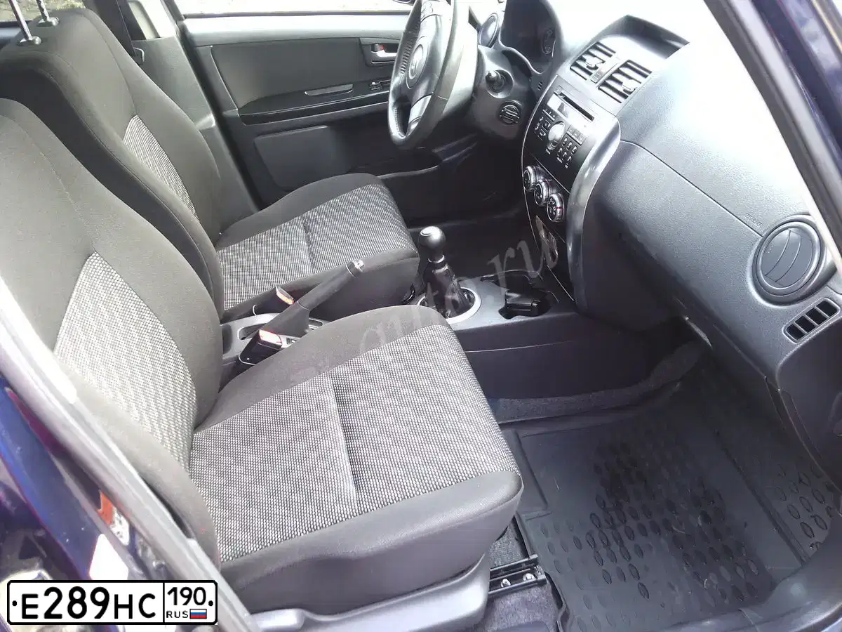 Фото автомобиля SUZUKI SX 4, 2008 — госномер С740ТА150. Цвет: синий