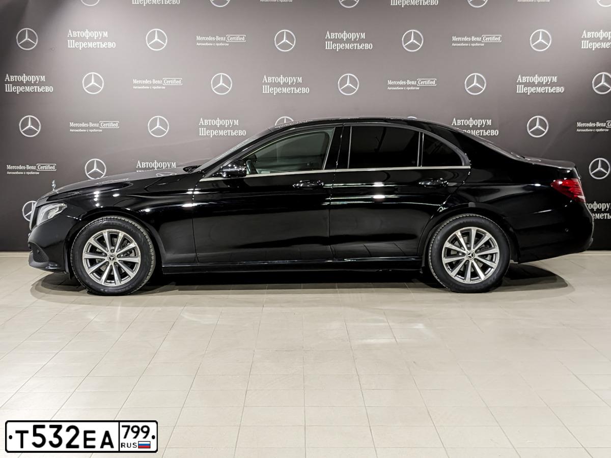 Фото автомобиля MERCEDES E-KLASSE, 2018 — госномер У512ВА716. Цвет: ЧЕРНЫЙ