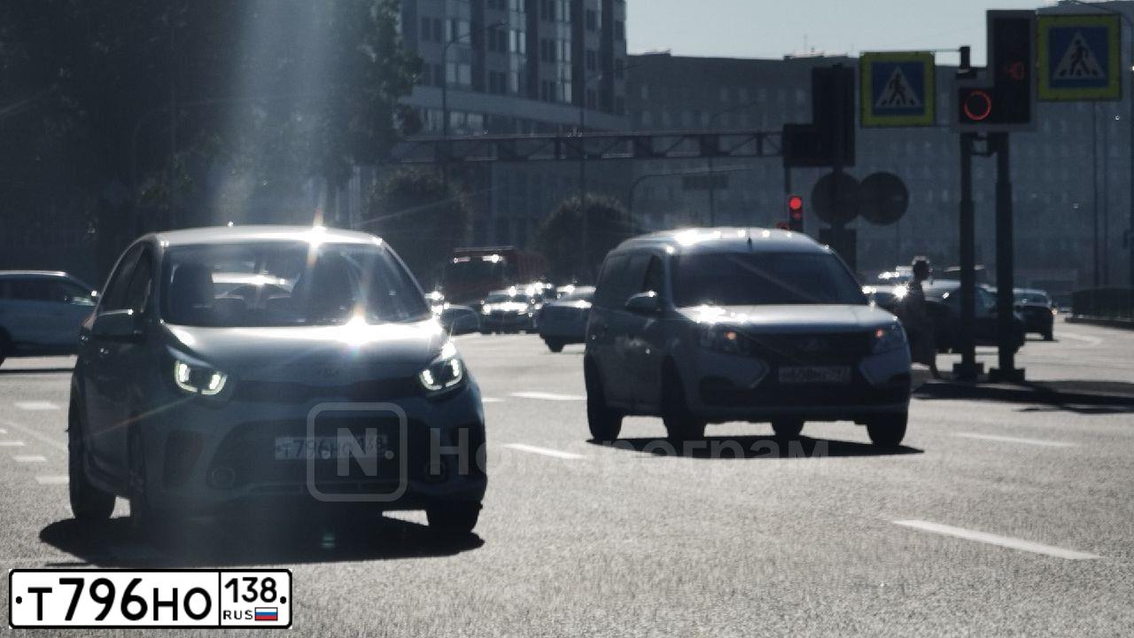 Фото автомобиля KIA MORNING, 2019 — госномер Т796НО138. Цвет: Белый