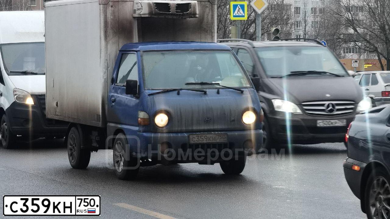 Фото автомобиля TAGAZ PORTER, 2011 — госномер С359КН750. Цвет: синий