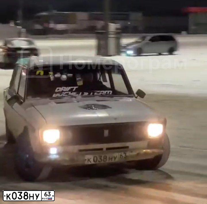 Фото автомобиля LADA 2106 LADA, 1991 — госномер К038НУ63. Цвет: Белый