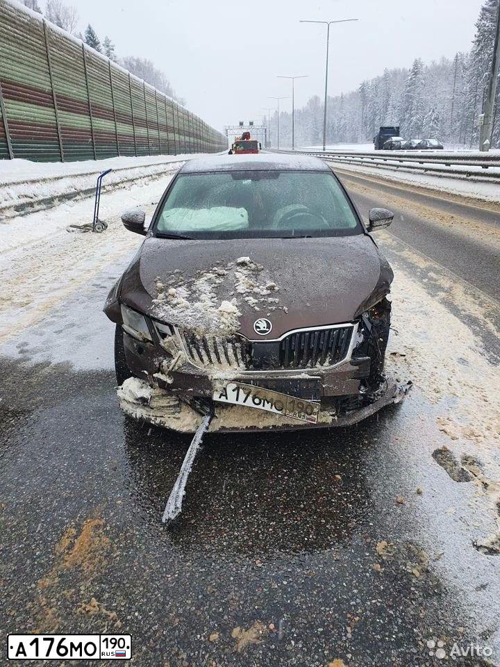 Фото автомобиля SKODA OCTAVIA, 2020 — госномер А176МО190. Цвет: Коричневый