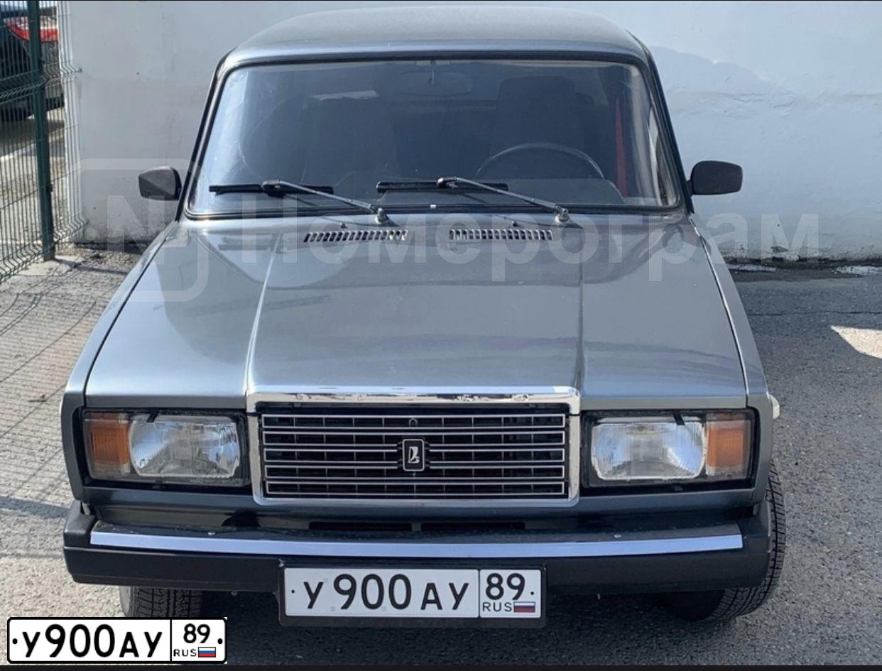 Фото автомобиля CHEVROLET NIVA, 2010 — госномер У900АУ89. Цвет: Зелено-коричневый металлик