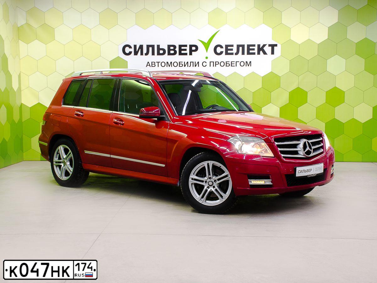 Фото автомобиля MERCEDES GLK-KLASSE, 2010 — госномер А470АА174. Цвет: Красный