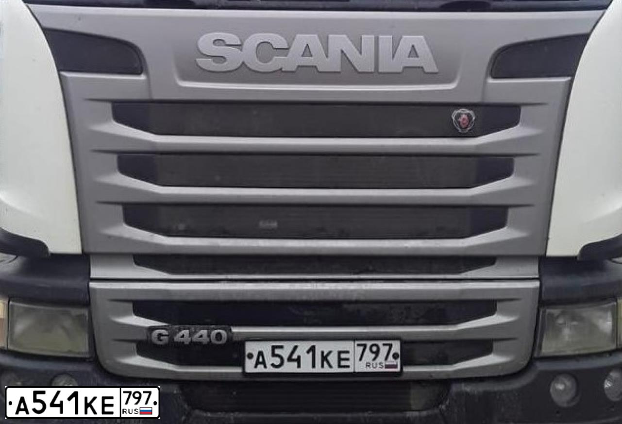 Фото автомобиля SCANIA SERIE G /4X2/, 2017 — госномер А541КЕ797. Цвет: Белый