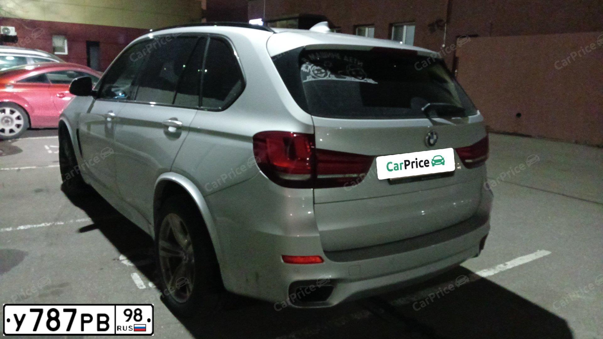 Фото автомобиля VOLKSWAGEN TIGUAN, 2009 — госномер У787РВ98. Цвет: СЕРЫЙ