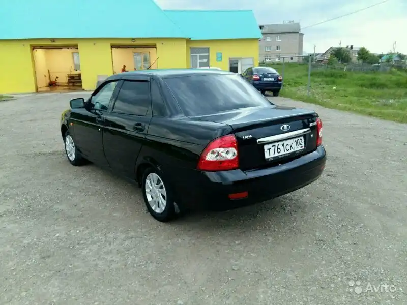 Фото автомобиля LADA 2170 PRIORA, 2011 — госномер С210ТС43. Цвет: Сине-Черный