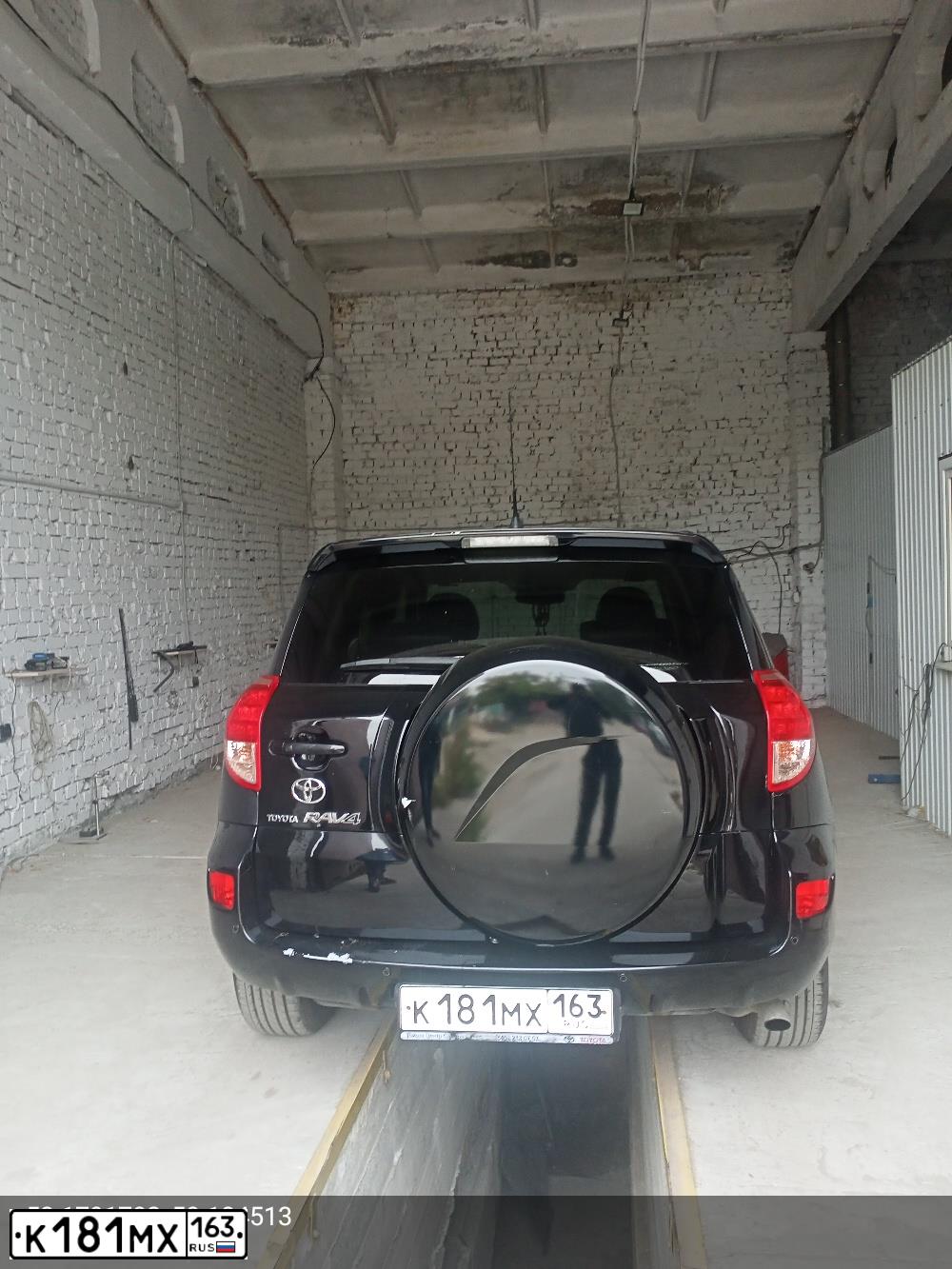 Фото автомобиля TOYOTA RAV4, 2008 — госномер К181МХ163. Цвет: ЧЕРНЫЙ