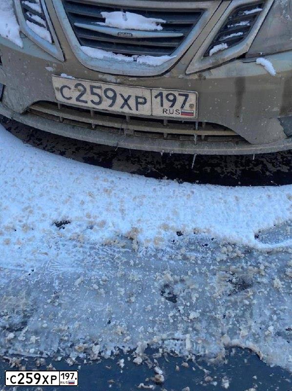 Фото автомобиля SAAB 9-3, 2008 — госномер Е049НТ164. Цвет: СЕРО ЗЕЛЕНЫЙ