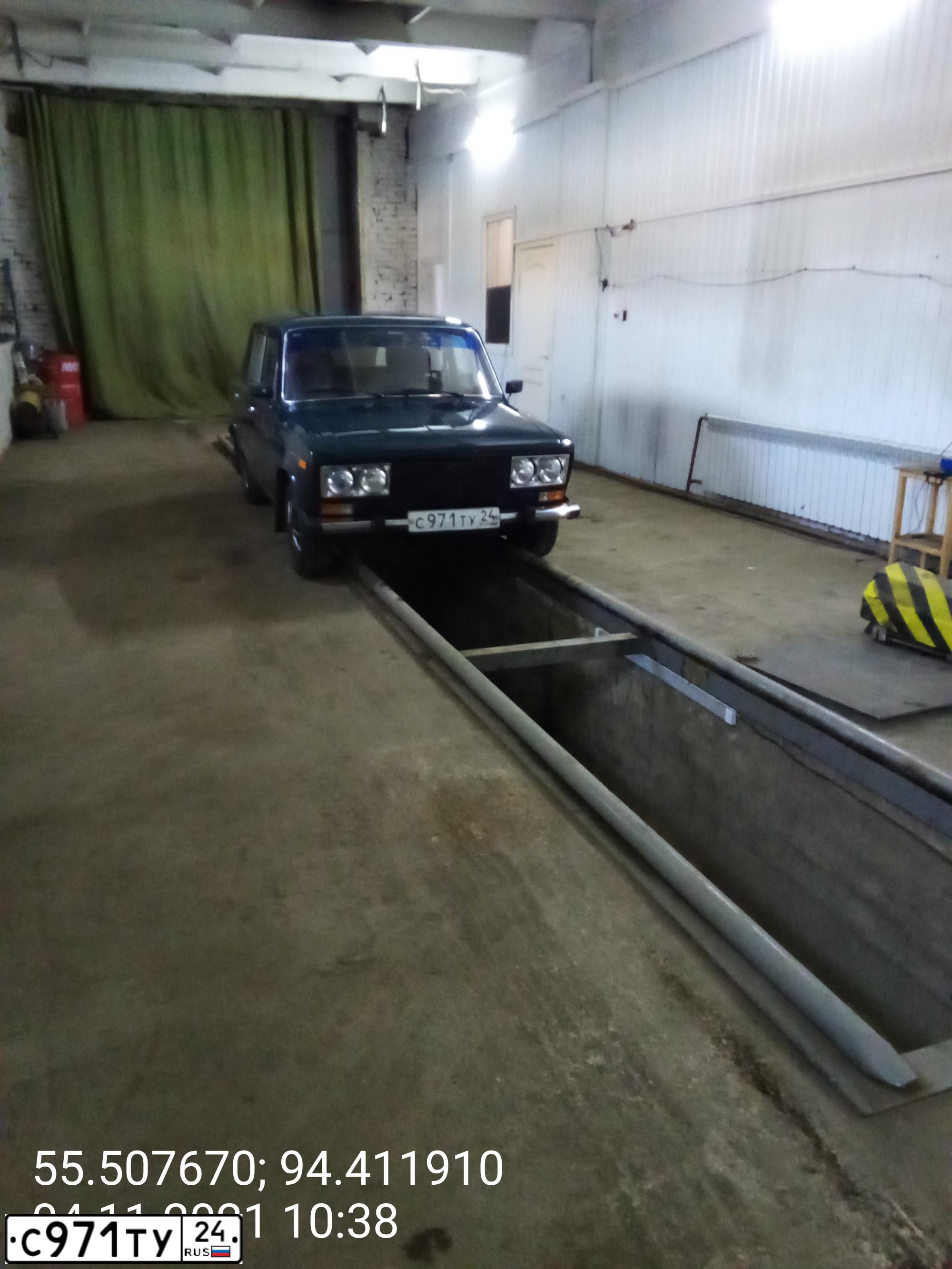 Фото автомобиля LADA 2106, 1996 — госномер С971ТУ24. Цвет: ЗЕЛЕНЫЙ