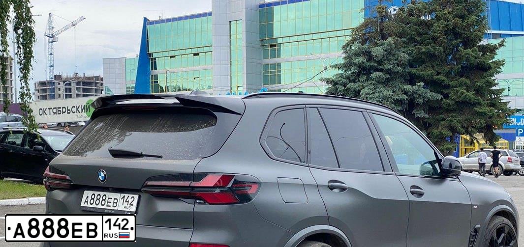 Фото автомобиля MERCEDES M-KLASSE, 2010 — госномер А888ЕВ142. Цвет: ЧЕРНЫЙ