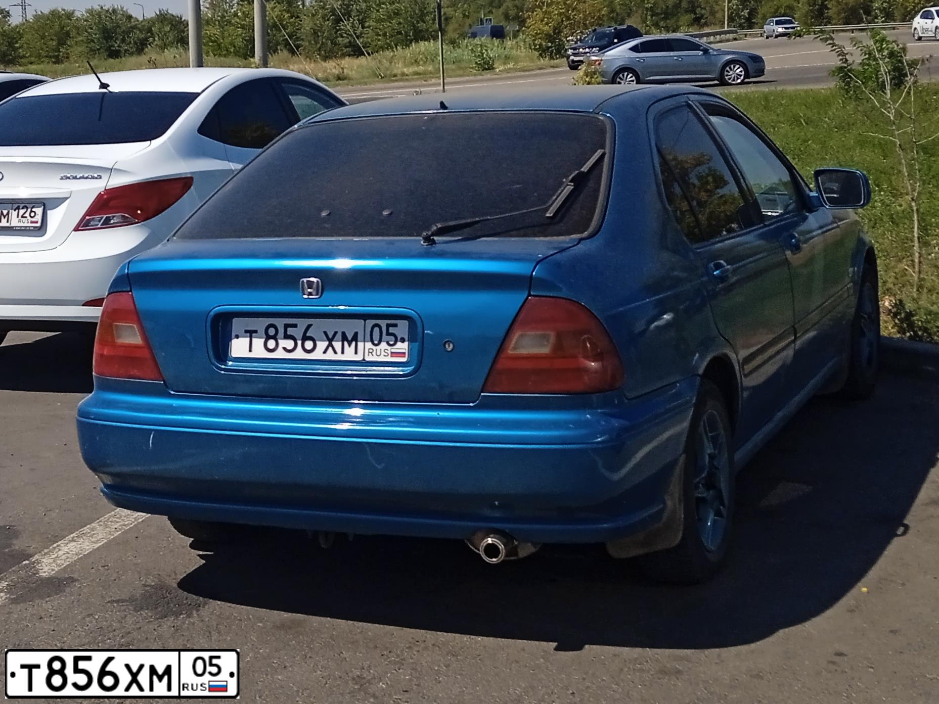 Фото автомобиля HONDA CIVIC, 1997 — госномер Т856ХМ05. Цвет: синий