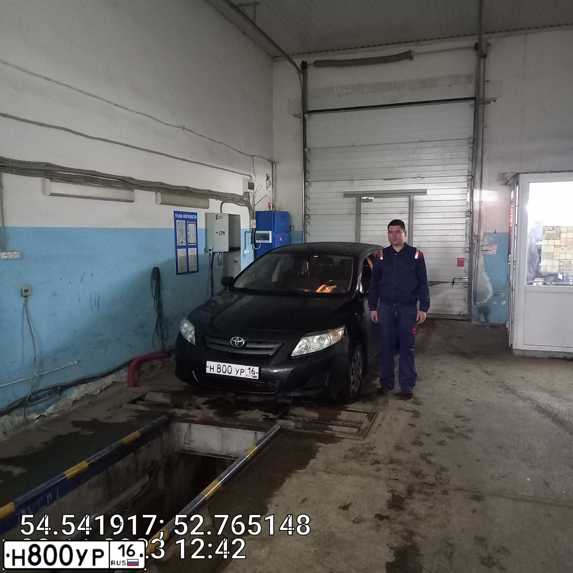 Фото автомобиля MITSUBISHI LANCER, 2007 — госномер В849ВМ716. Цвет: серебристый