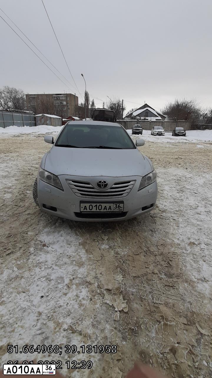 Фото автомобиля TOYOTA CAMRY, 2006 — госномер А010АА36. Цвет: СЕРЕБРИСТЫЙ