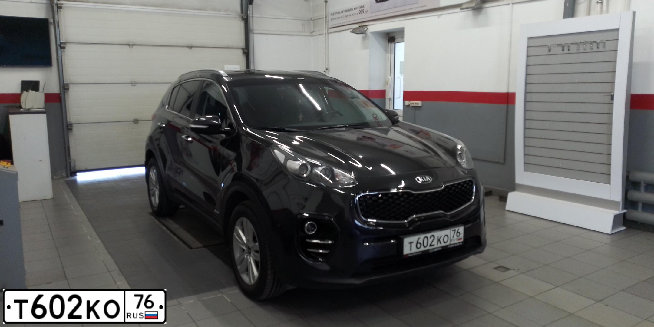 Фото автомобиля KIA SPORTAGE, 2016 — госномер А599КХ76. Цвет: ЧЕРНЫЙ